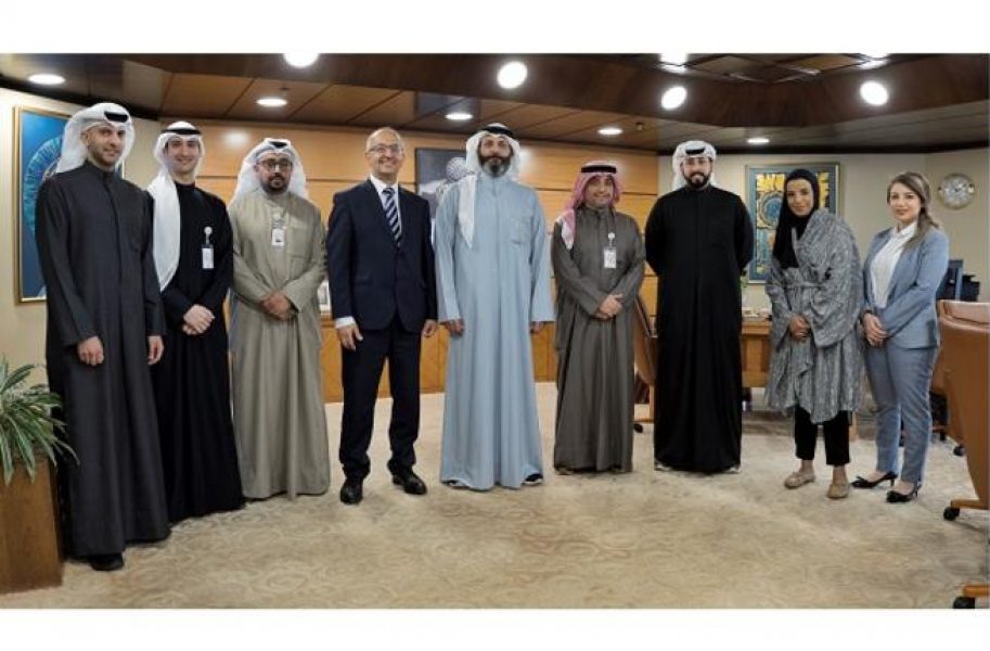 Boursa-Kuwait-Signs-MoU-with-Kuwait-College-of-Sci