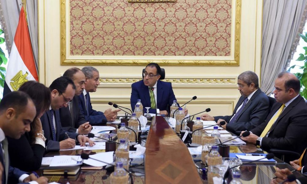 Egyptian-Prime-Minister-Reviews-the-Steps-of-Estab