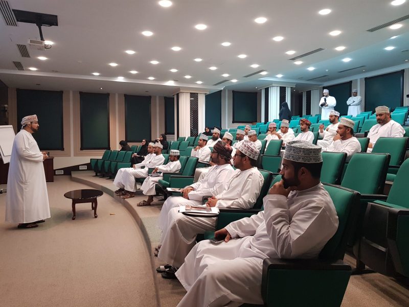 Muscat-Securities-Market-Organizes-a-Training-Prog