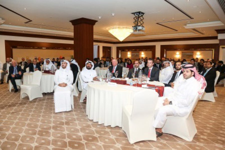 Qatar-Stock-Exchange-Participates-in-the-Doha-Inve
