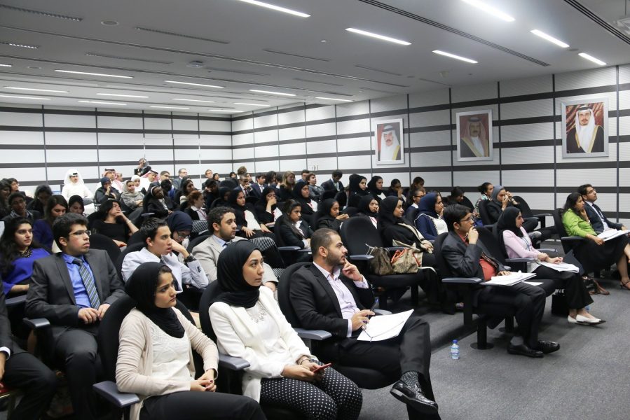 TradeQuest-Students-Present-their-Investment-Strat